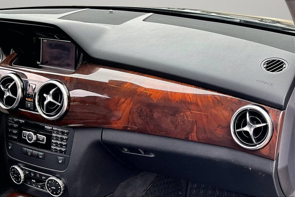 Used 2015 Mercedes-Benz GLK 350 4MATIC image 24