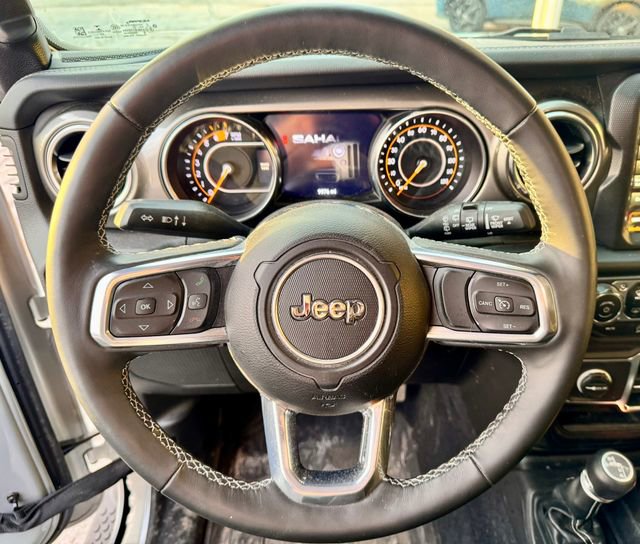 Used 2023 Jeep Wrangler Unlimited Sahara w/ Cold Weather Group image 10