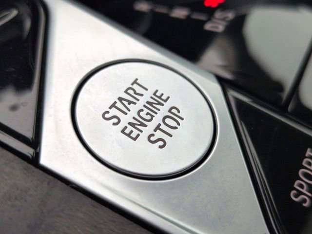 Used 2025 BMW X7 xDrive40i image 19