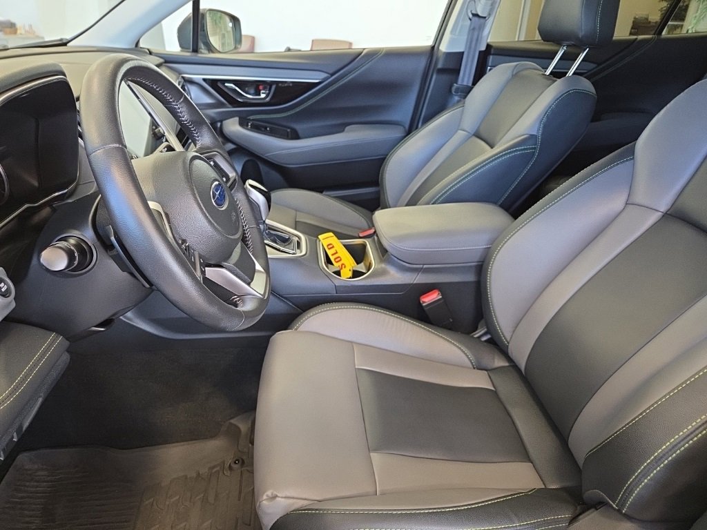 Used 2022 Subaru Outback Onyx Edition XT w/ Popular Package #2 image 12