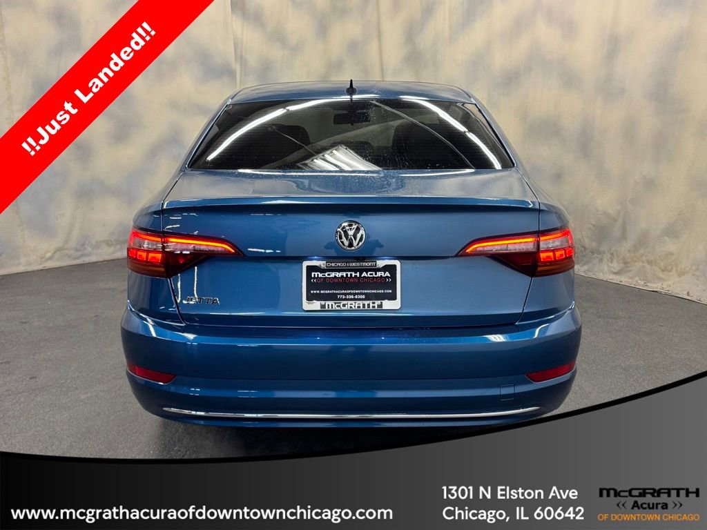 Used 2019 Volkswagen Jetta SE w/ Cold Weather Package image 6