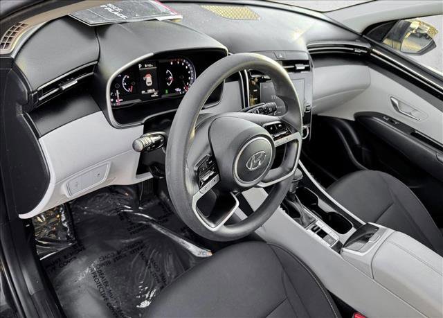 Used 2024 Hyundai Tucson SE image 11