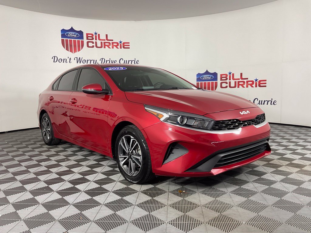 Used 2023 Kia Forte LXS w/ LXS Technology Package FWD image 1