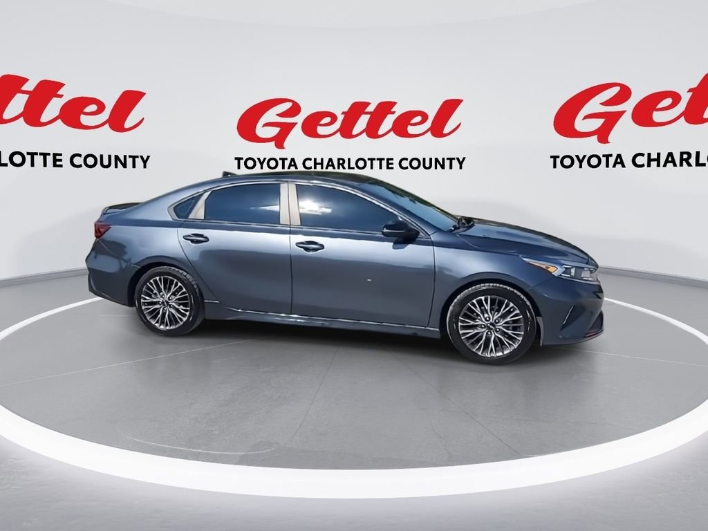 Used 2023 Kia Forte GT-Line w/ GT-Line Technology Package image 9