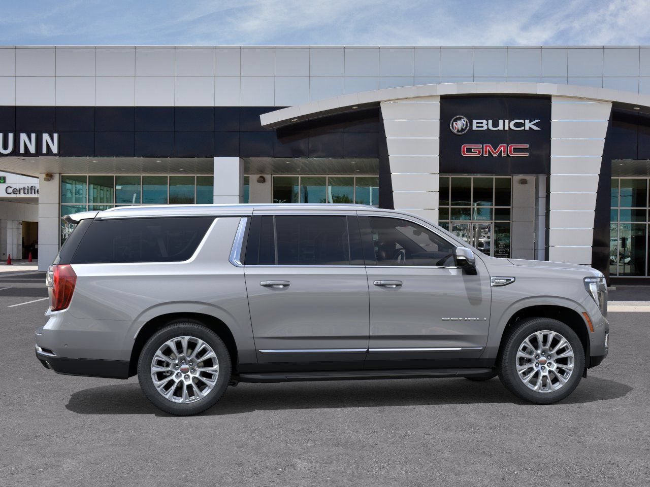 New 2026 GMC Yukon XL Denali w/ Advanced Technology Package AWD/4WD image 5