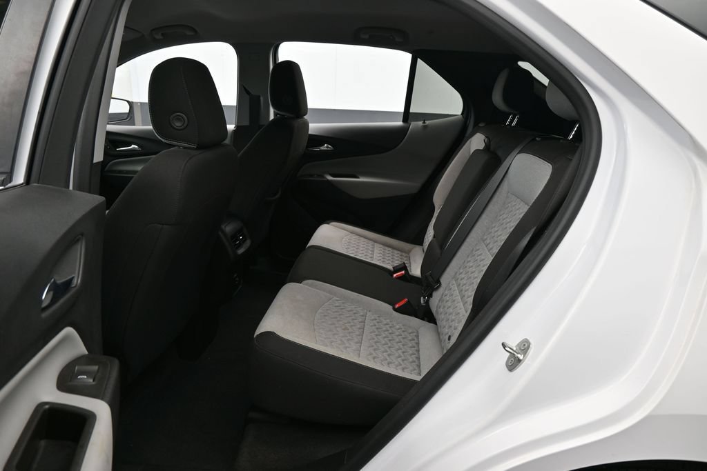 Used 2024 Chevrolet Equinox LS FWD image 27