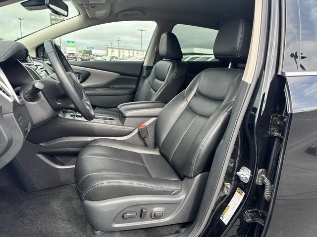 Used 2024 Nissan Murano SV w/ SV Midnight Edition Package AWD/4WD image 17