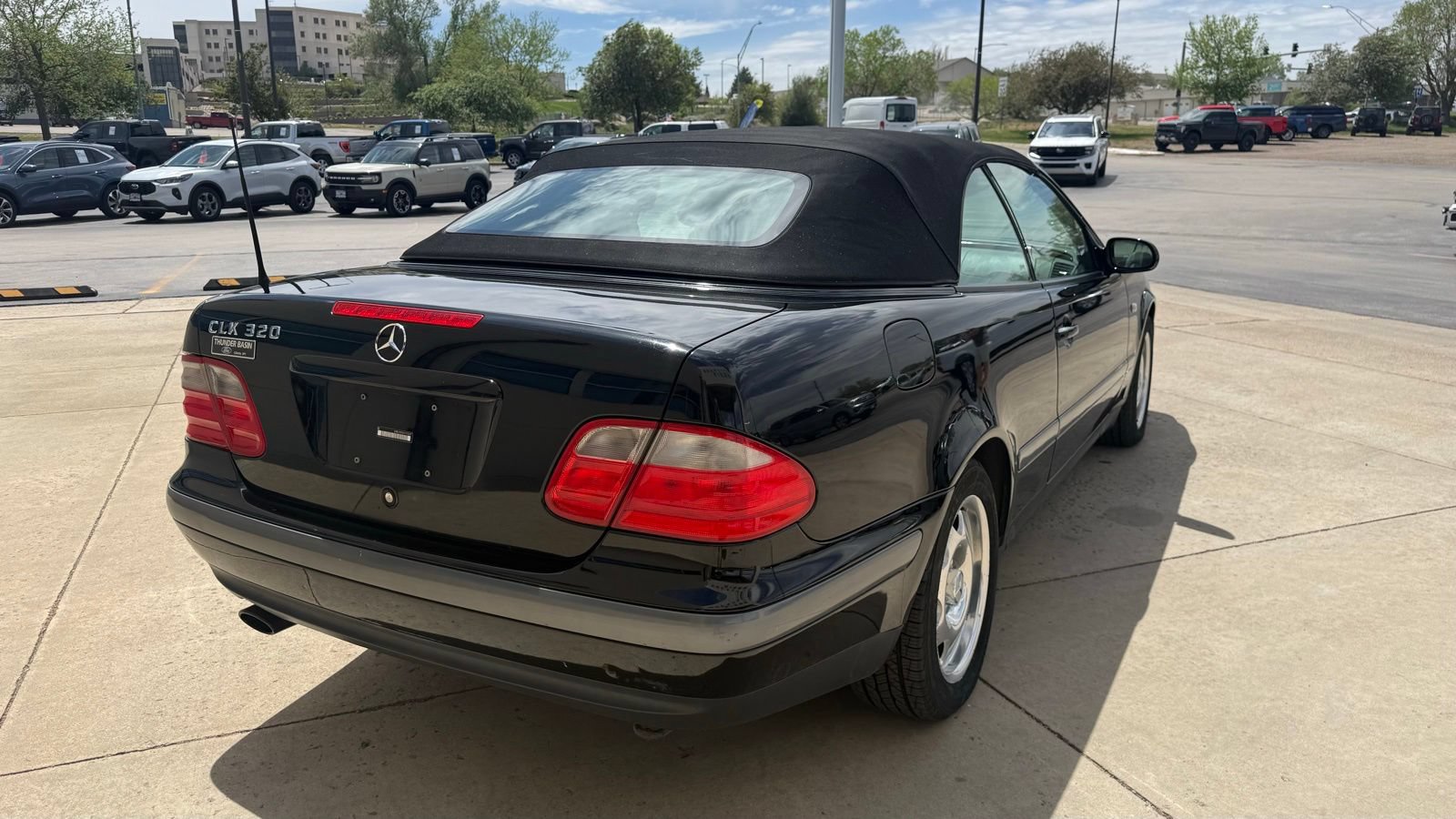 Used 1999 Mercedes-Benz CLK 320 Cabriolet image 5