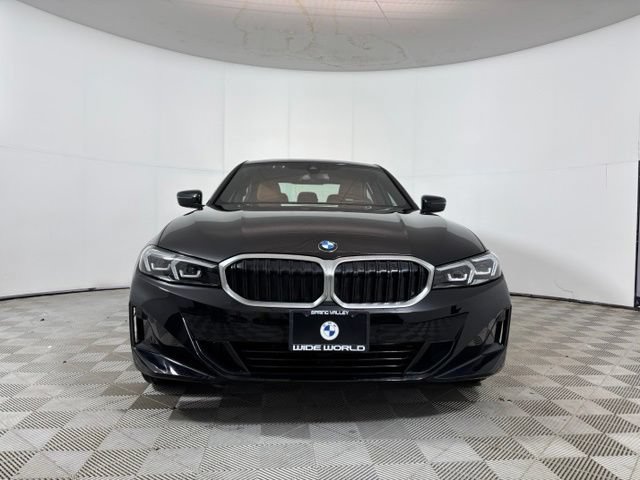 Used 2024 BMW 330i xDrive Sedan w/ Convenience Package AWD/4WD image 2