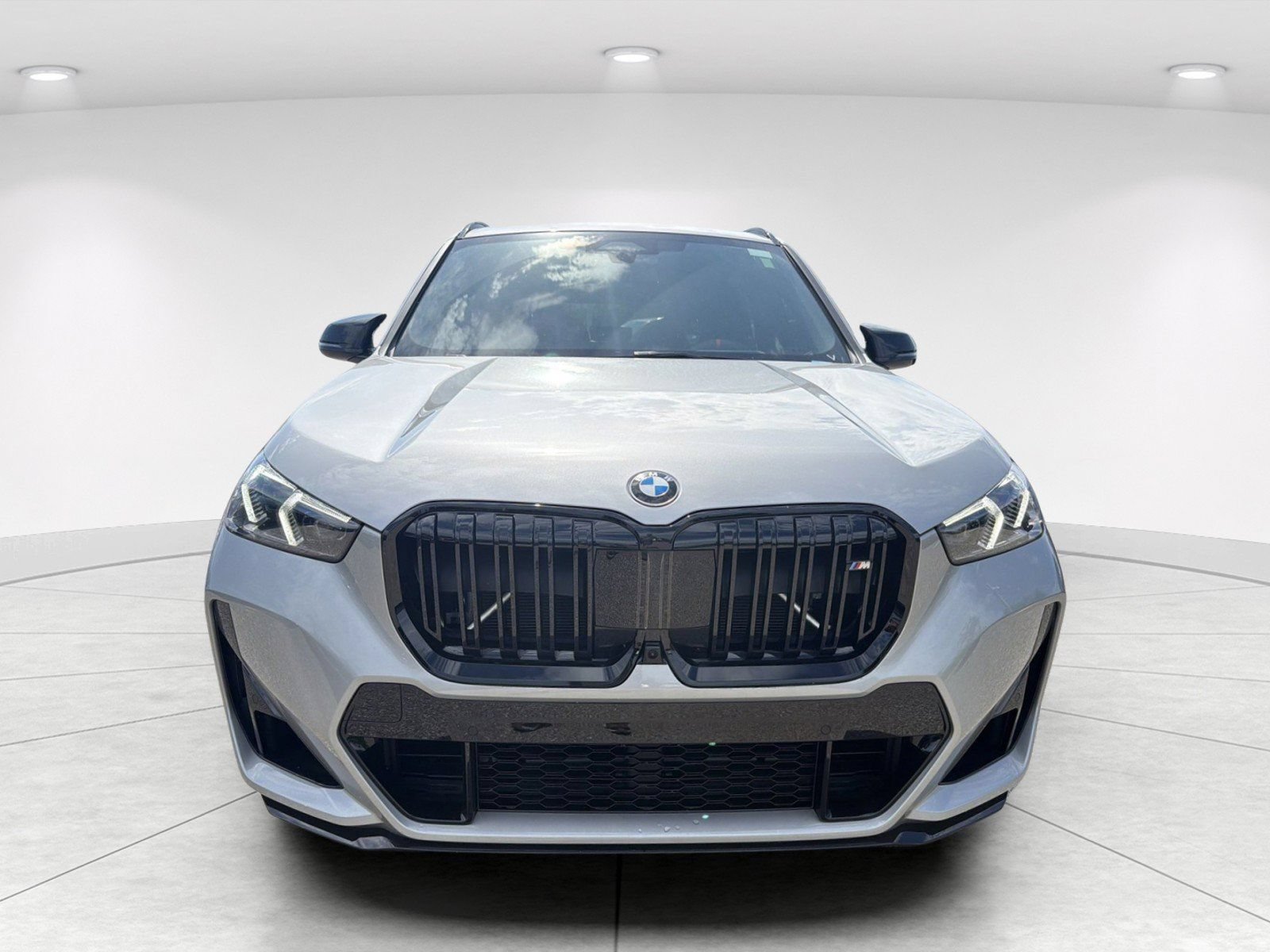 New 2026 BMW X1 M35i w/ Technology Package AWD/4WD image 2