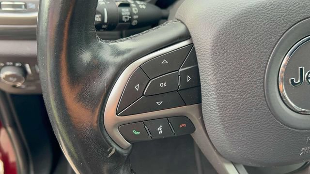 Used 2020 Jeep Grand Cherokee Laredo w/ Quick Order Package 2BN North AWD/4WD image 24