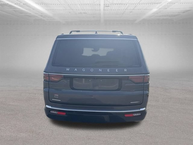Used 2022 Jeep Wagoneer Series I w/ Premium Group I AWD/4WD image 8