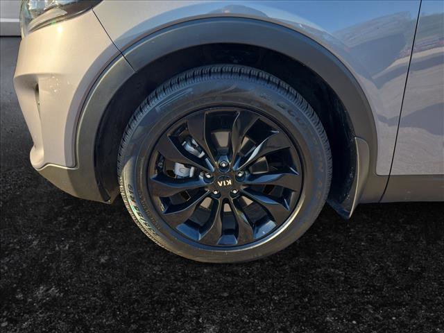 Used 2020 Kia Sorento S image 9