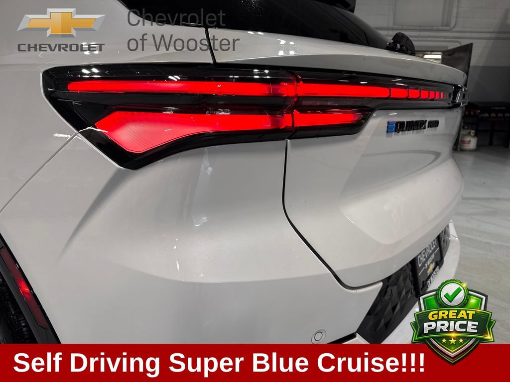 New 2025 Chevrolet Equinox EV RS w/ Active Safety Package 3 AWD/4WD image 59
