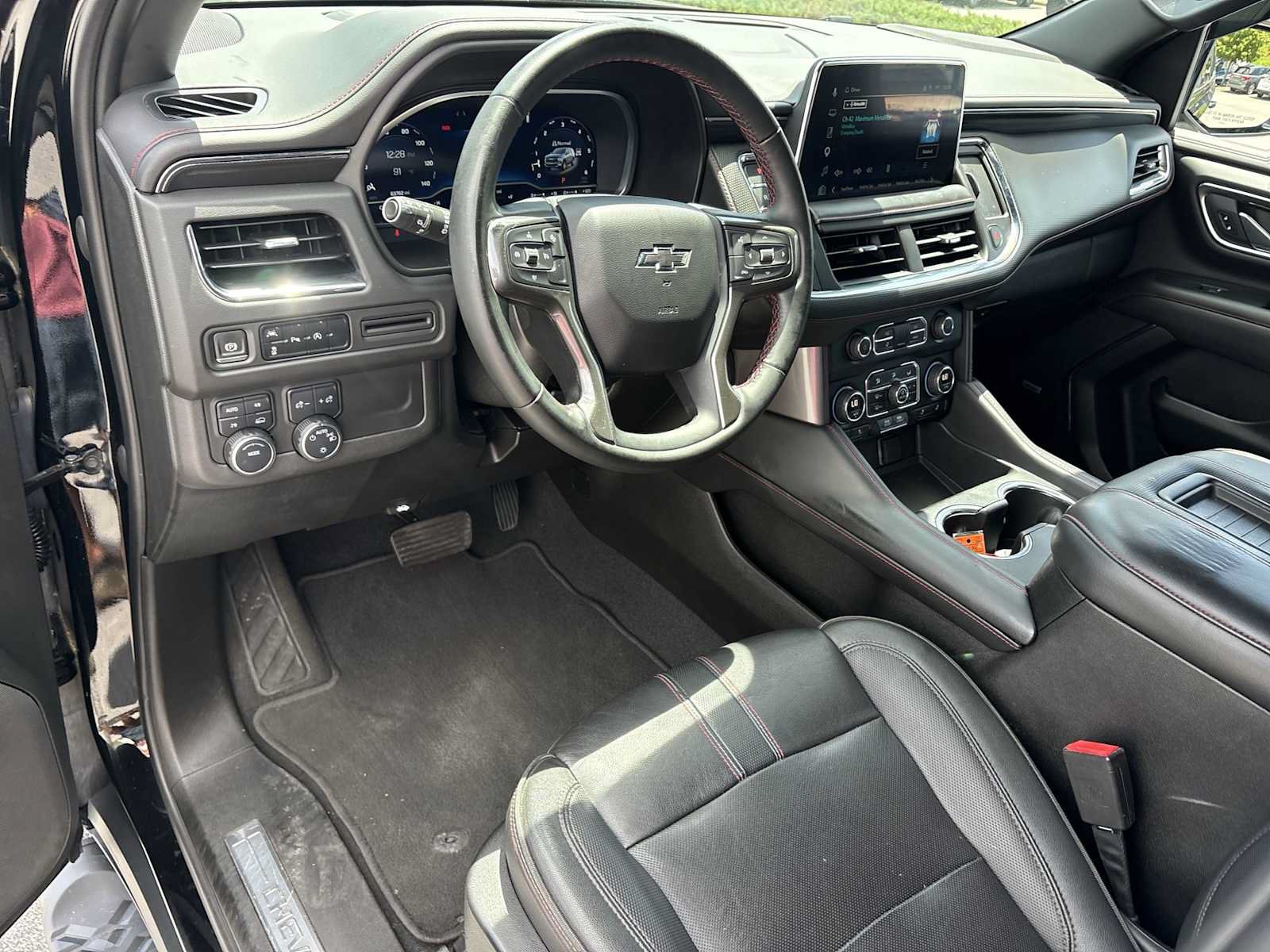 Used 2023 Chevrolet Tahoe RST AWD/4WD image 10