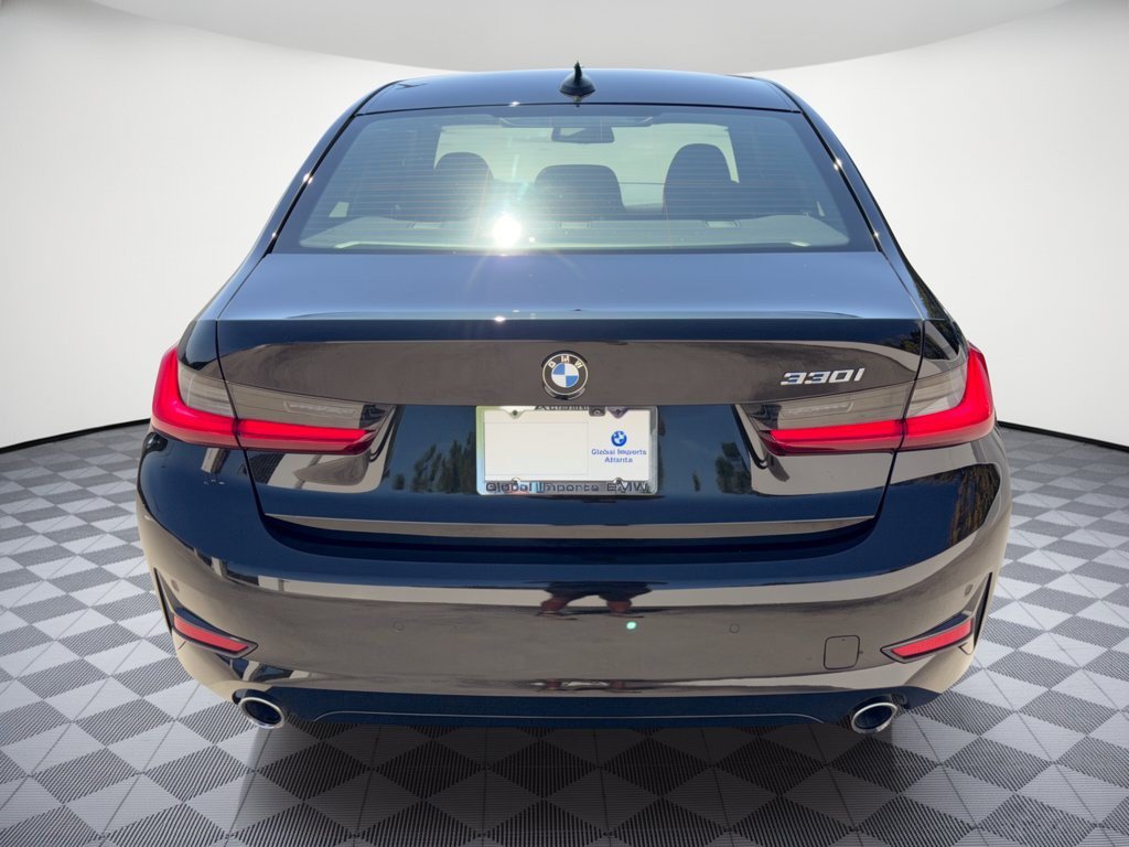 Used 2021 BMW 330i Sedan w/ Convenience Package (ZC2) RWD image 11