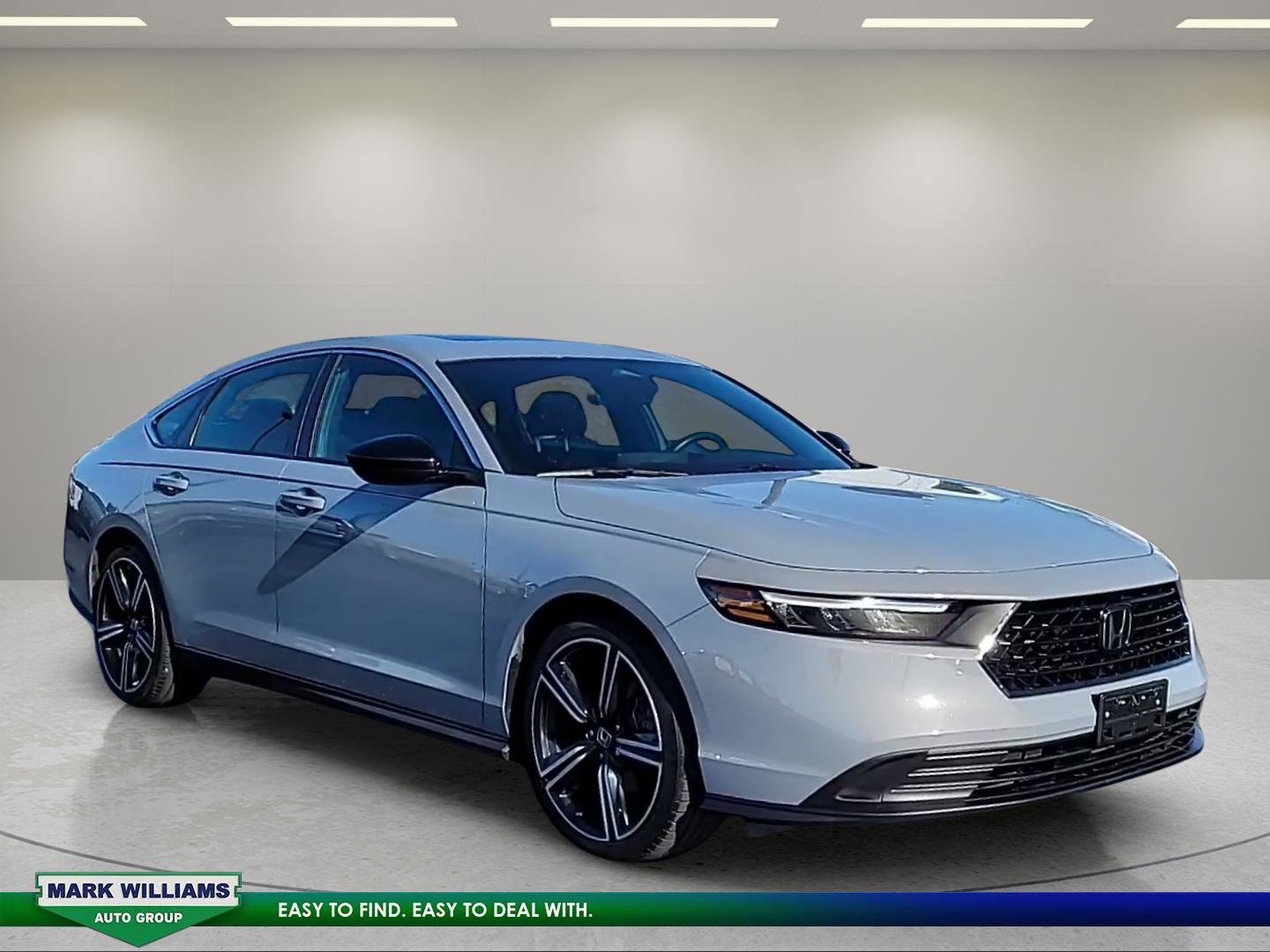 Used 2023 Honda Accord Sport image 1