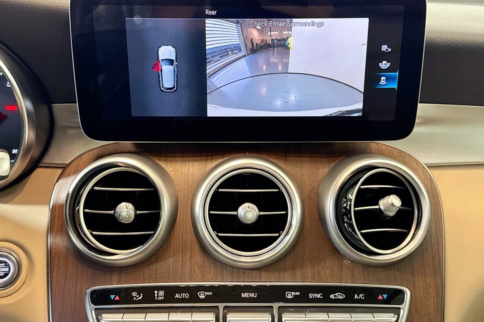 Used 2021 Mercedes-Benz GLC 300 image 14