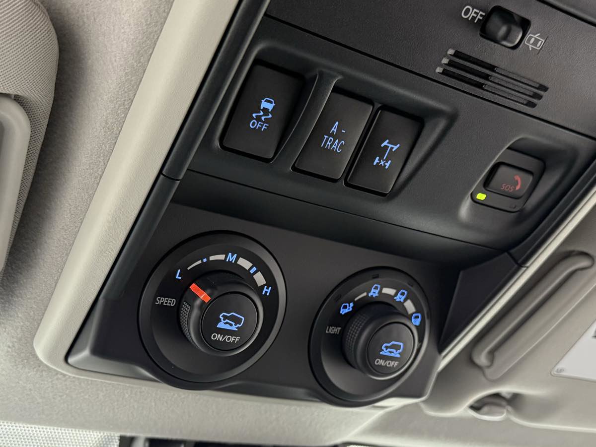 Used 2024 Toyota 4Runner TRD Off-Road image 24