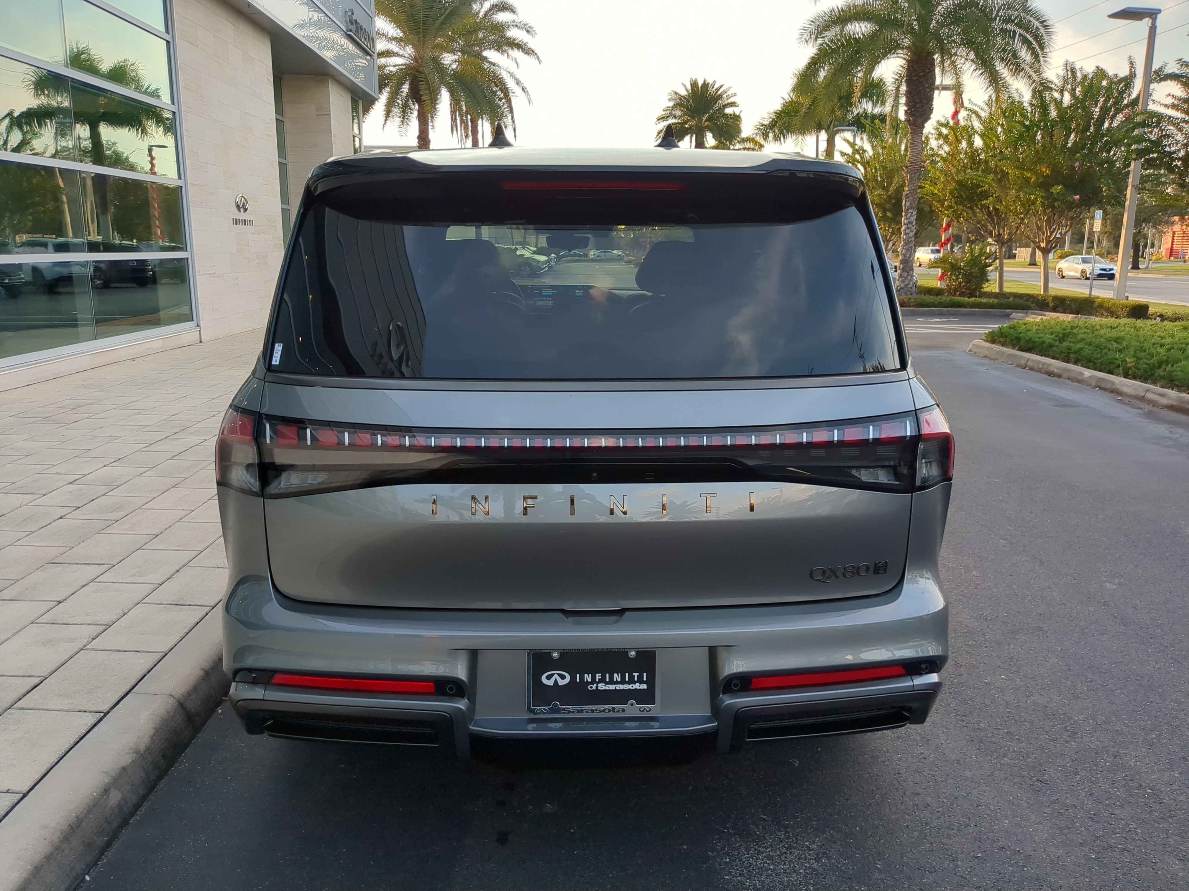 New 2026 INFINITI QX80 Autograph image 5