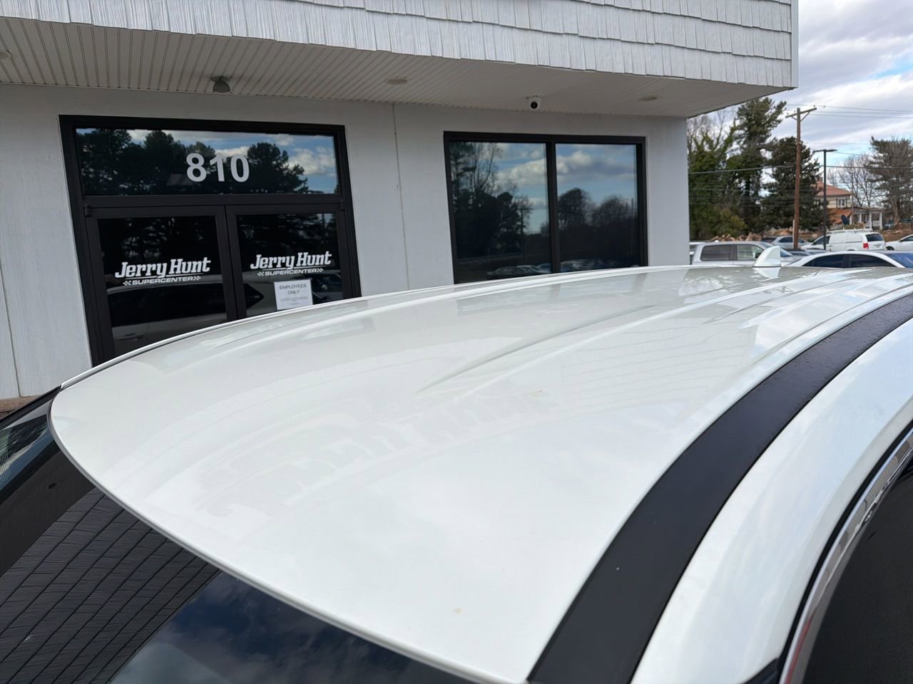 Used 2023 Nissan Rogue SV image 12