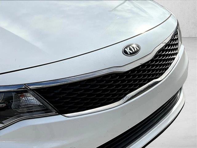 Used 2016 Kia Optima LX FWD image 27