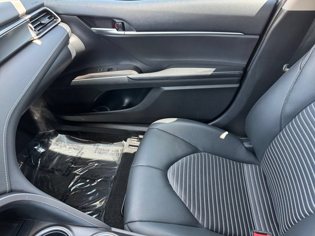 Certified 2023 Toyota Camry SE FWD image 31