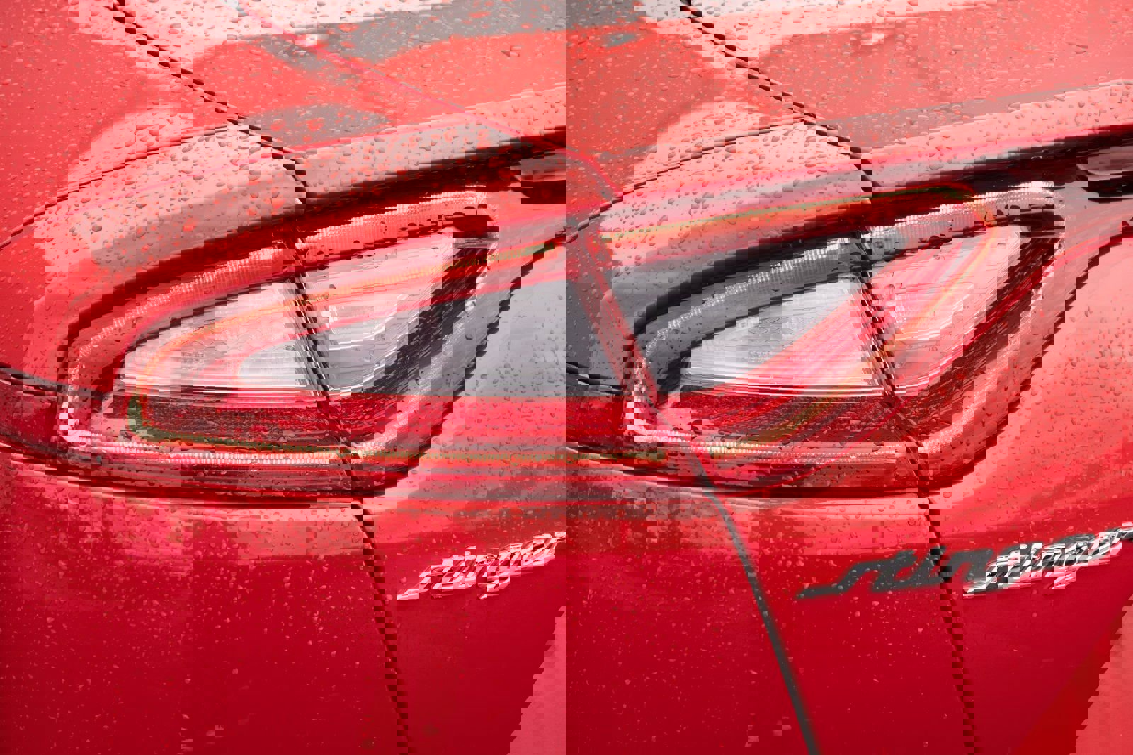 Used 2018 Kia Stinger GT2 image 28