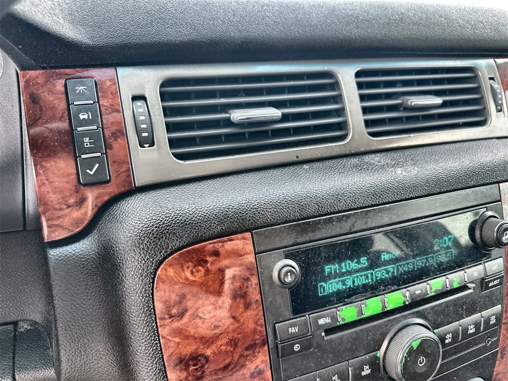 Used 2009 Chevrolet Tahoe LT image 28