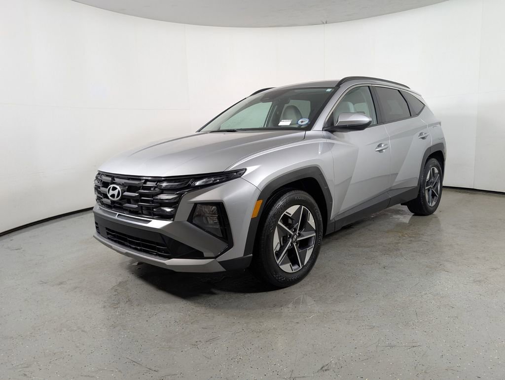 Certified 2025 Hyundai Tucson SEL image 3