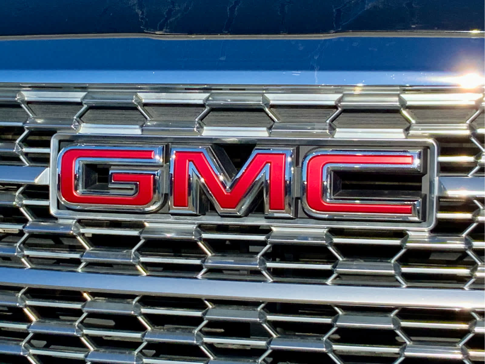 Used 2022 GMC Terrain Denali image 18