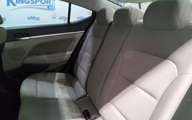 Used 2020 Hyundai Elantra Value Edition FWD image 17