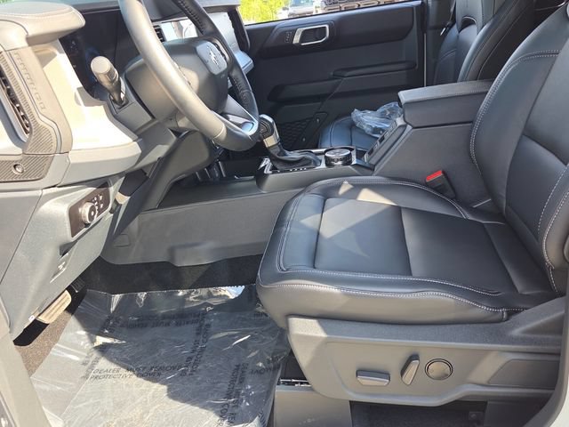 New 2026 Ford Bronco Outer Banks AWD/4WD image 5
