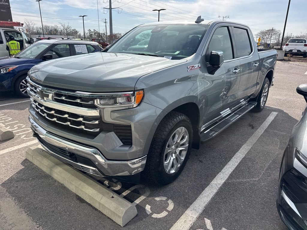 Used 2024 Chevrolet Silverado 1500 LTZ w/ LTZ Premium Package image 1