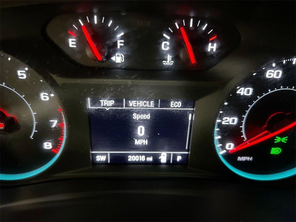 Used 2023 Chevrolet Traverse LT image 12