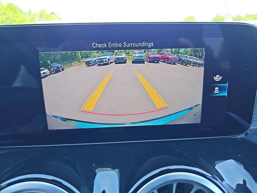 Used 2023 Mercedes-Benz GLB 250 4MATIC image 15