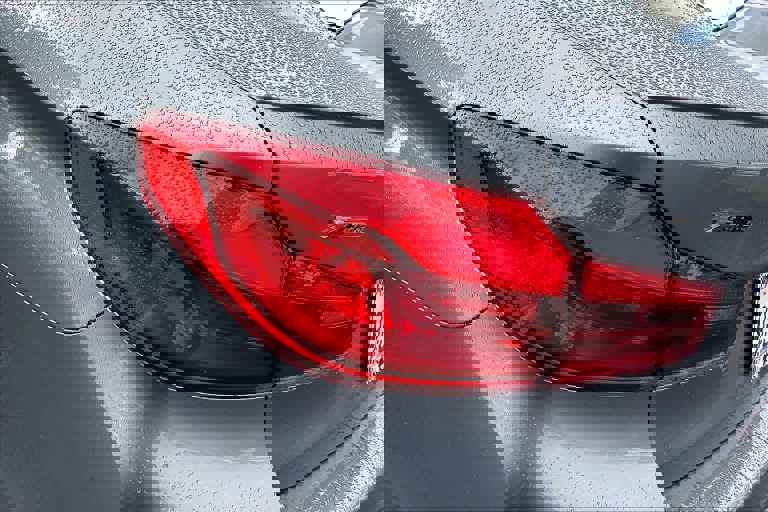 Used 2020 BMW M550i xDrive image 31