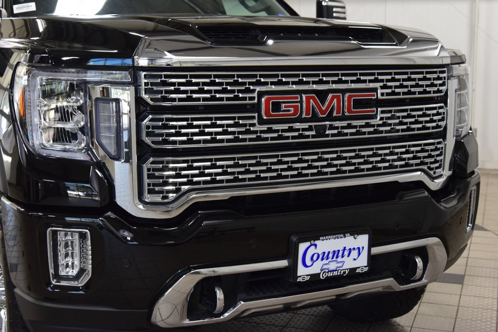 Used 2023 GMC Sierra 3500 Denali AWD/4WD image 13