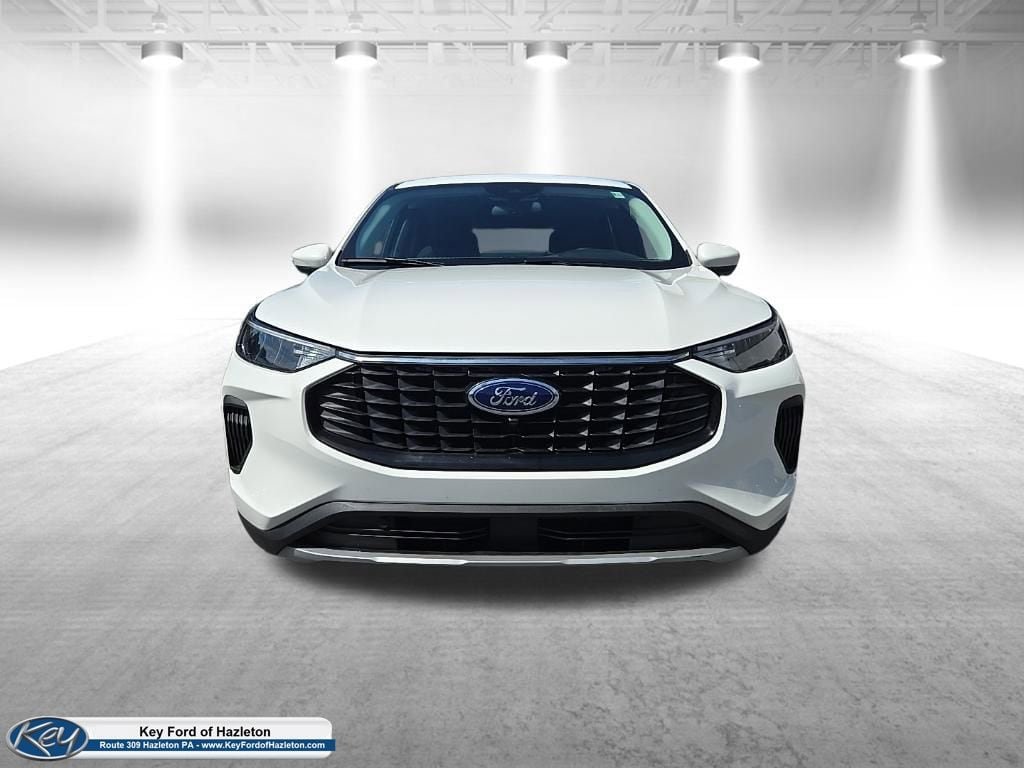 Certified 2023 Ford Escape Active w/ Tech Pack #2 AWD/4WD image 3