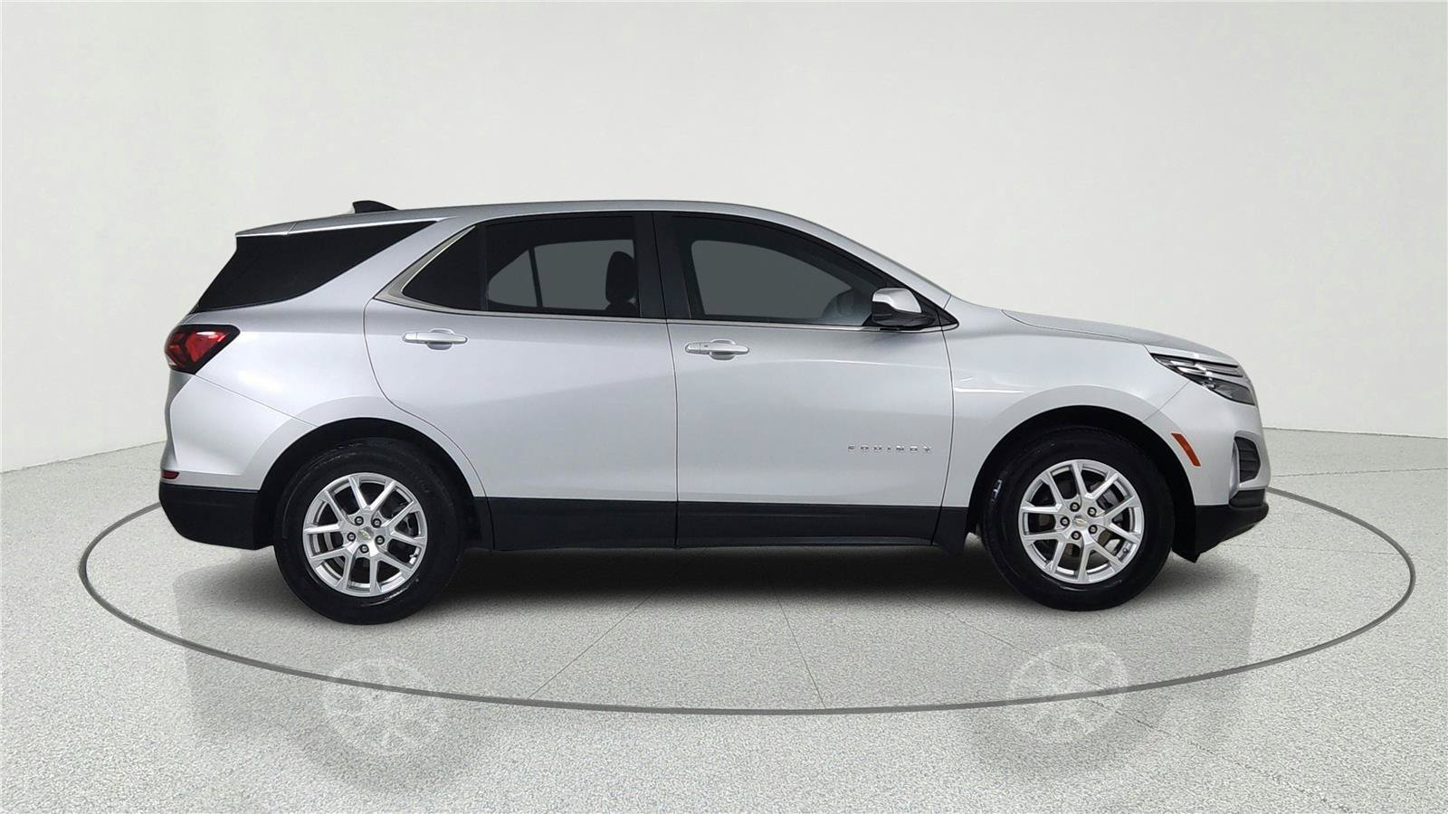 Used 2022 Chevrolet Equinox LT FWD image 6