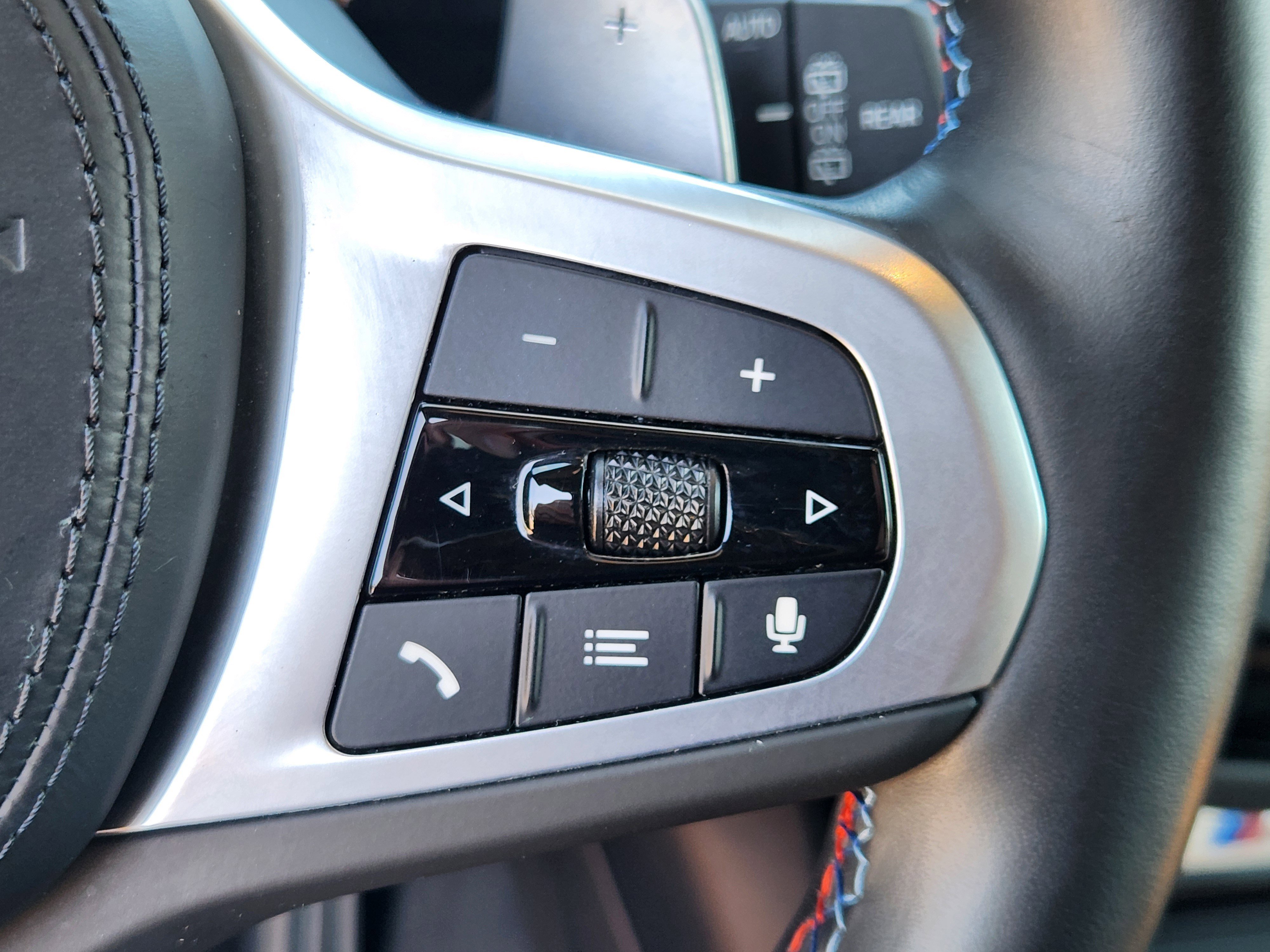 Used 2023 BMW X3 M40i w/ Premium Package image 26