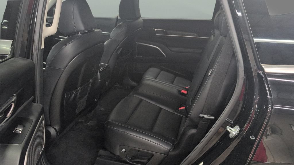 Used 2024 Kia Telluride EX X-Line AWD/4WD image 19