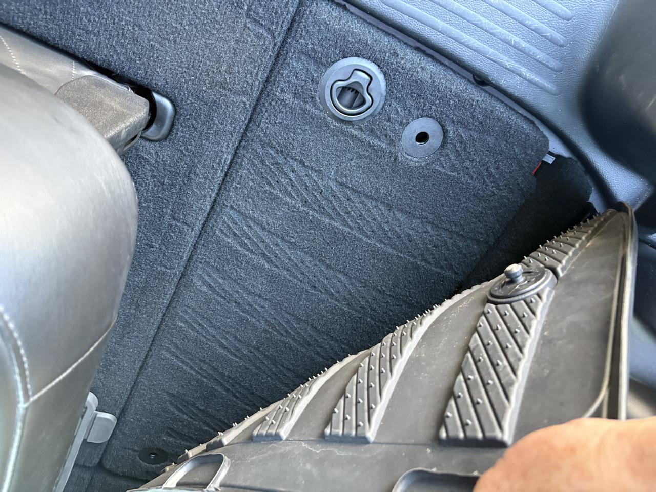 Used 2023 Chrysler Pacifica Touring-L w/ S Appearance Package FWD image 39