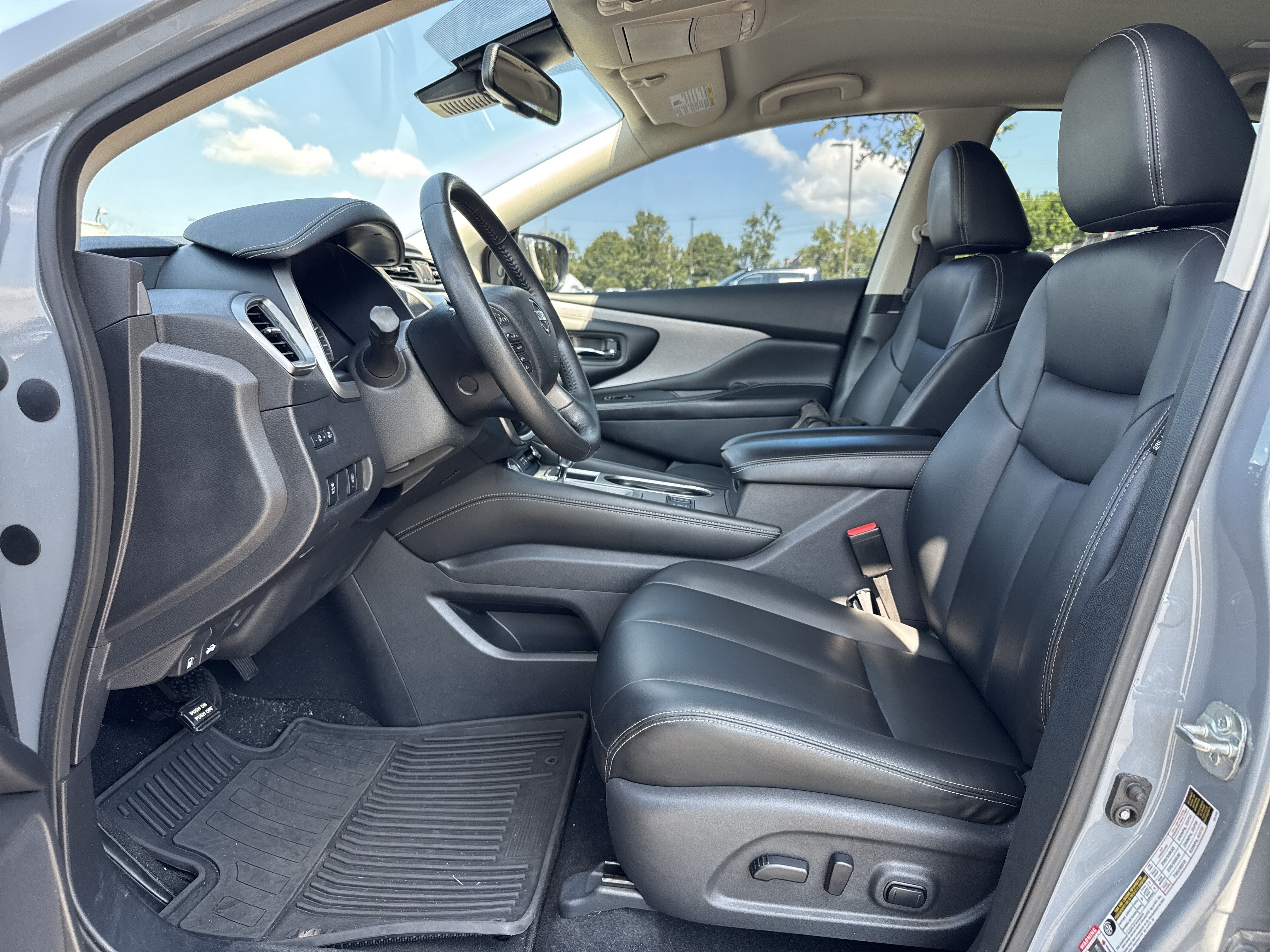 Used 2022 Nissan Murano SV w/ SV Midnight Edition Package AWD/4WD image 16