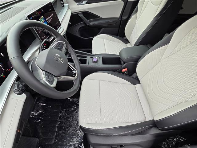 New 2026 Volkswagen Tiguan SE AWD/4WD image 4