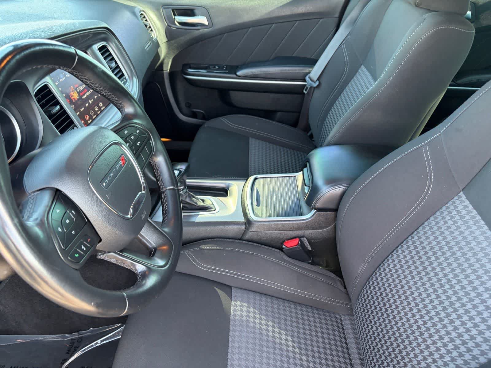 Used 2023 Dodge Charger SXT RWD image 14