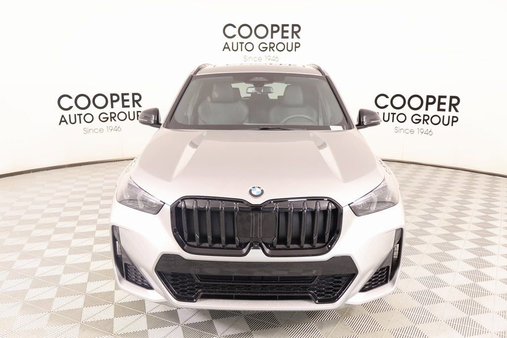 New 2026 BMW X1 xDrive28i w/ Technology Package AWD/4WD image 11
