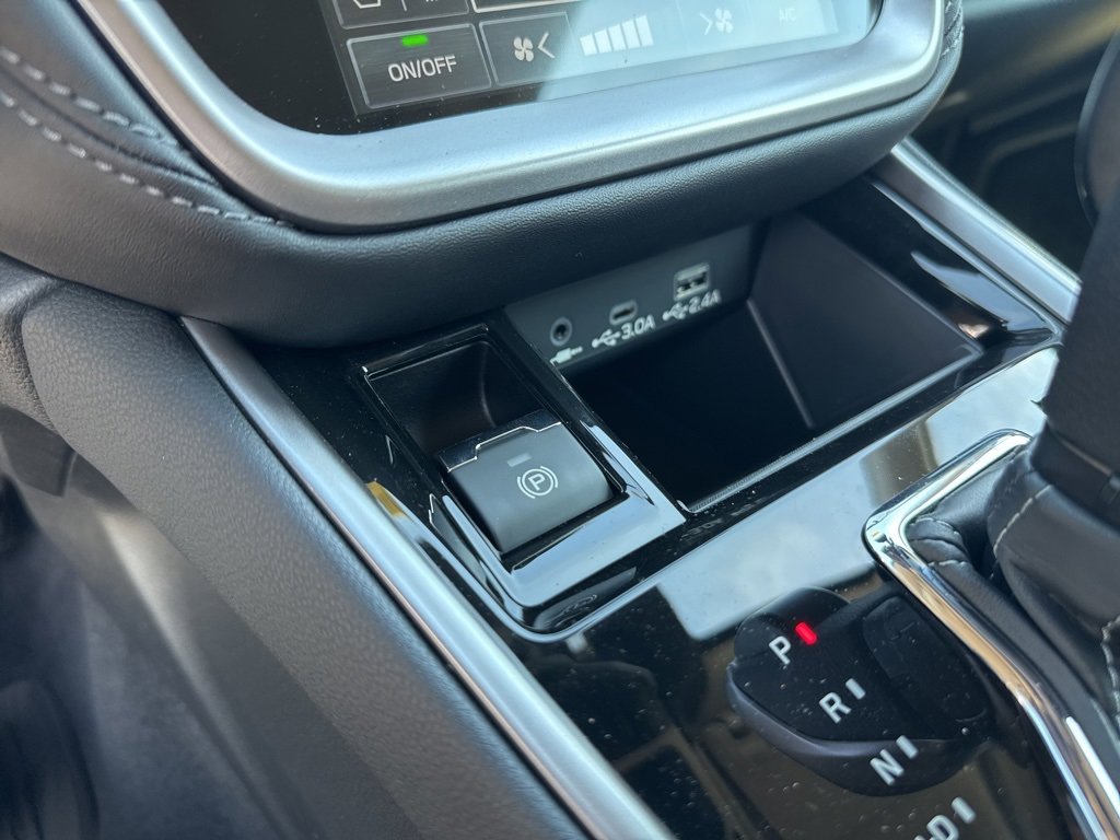 New 2025 Subaru Outback Touring XT image 17