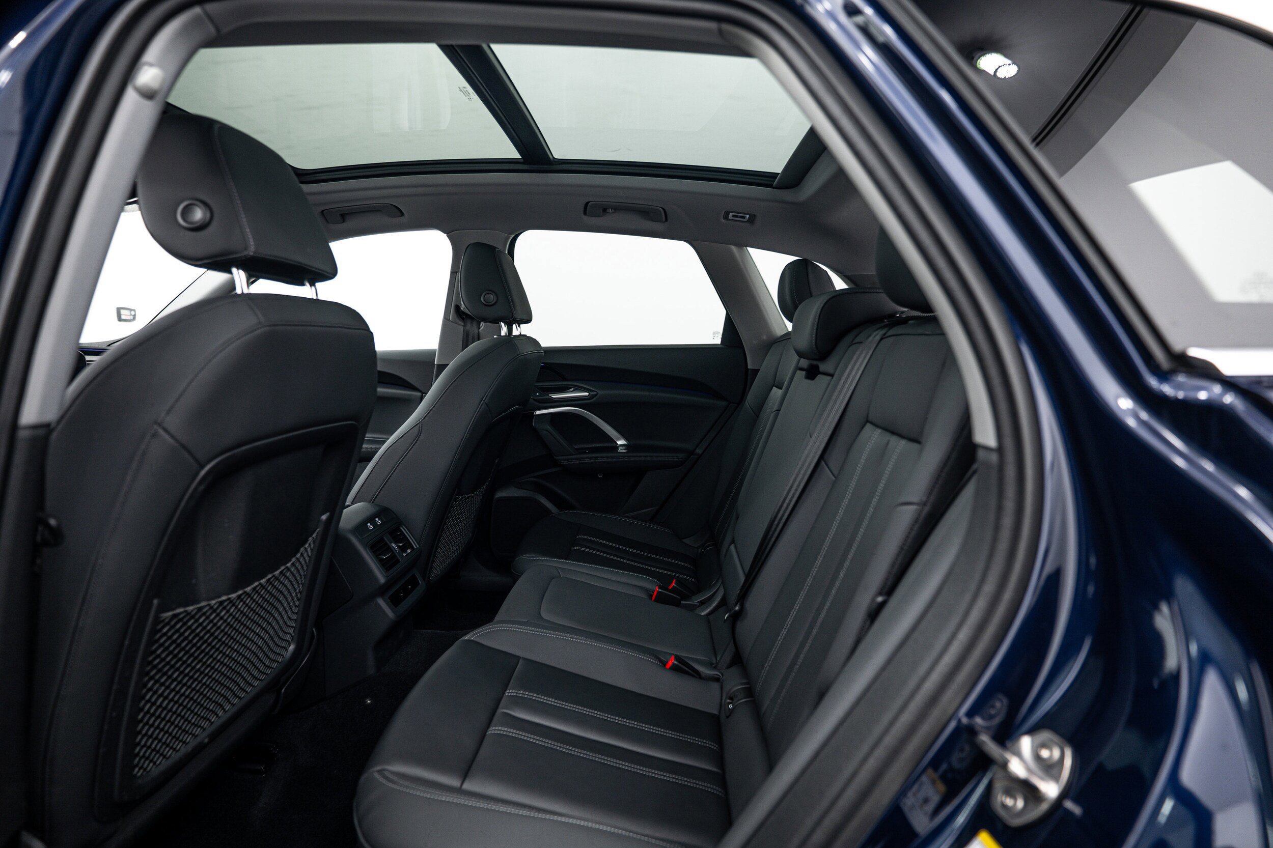 Certified 2025 Audi Q5 Premium w/ Convenience Package AWD/4WD image 17