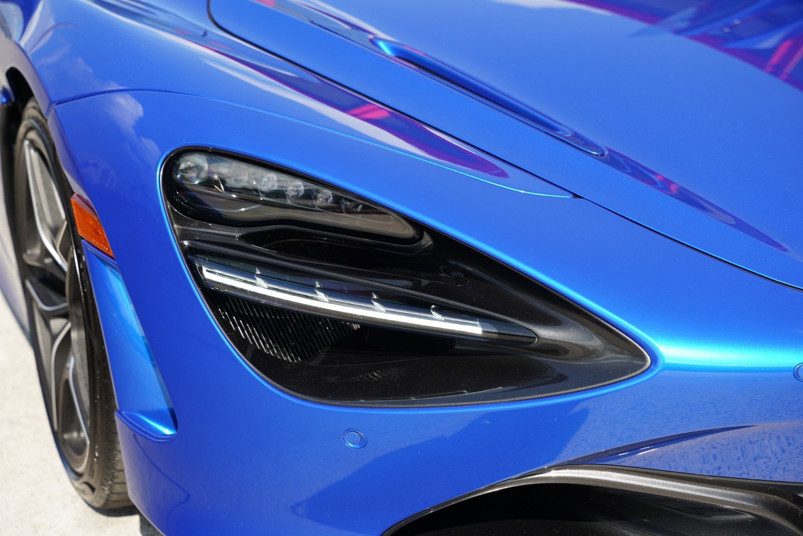 Used 2022 McLaren 720S Luxury image 11